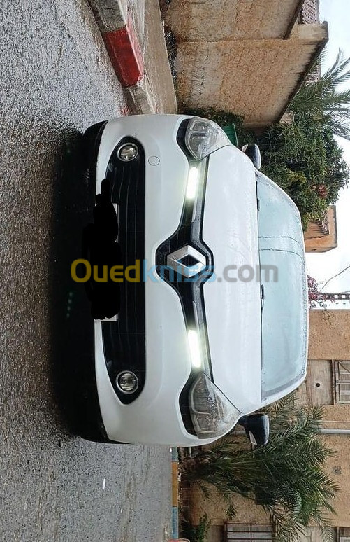 Renault Clio 4 2015 Limited 2