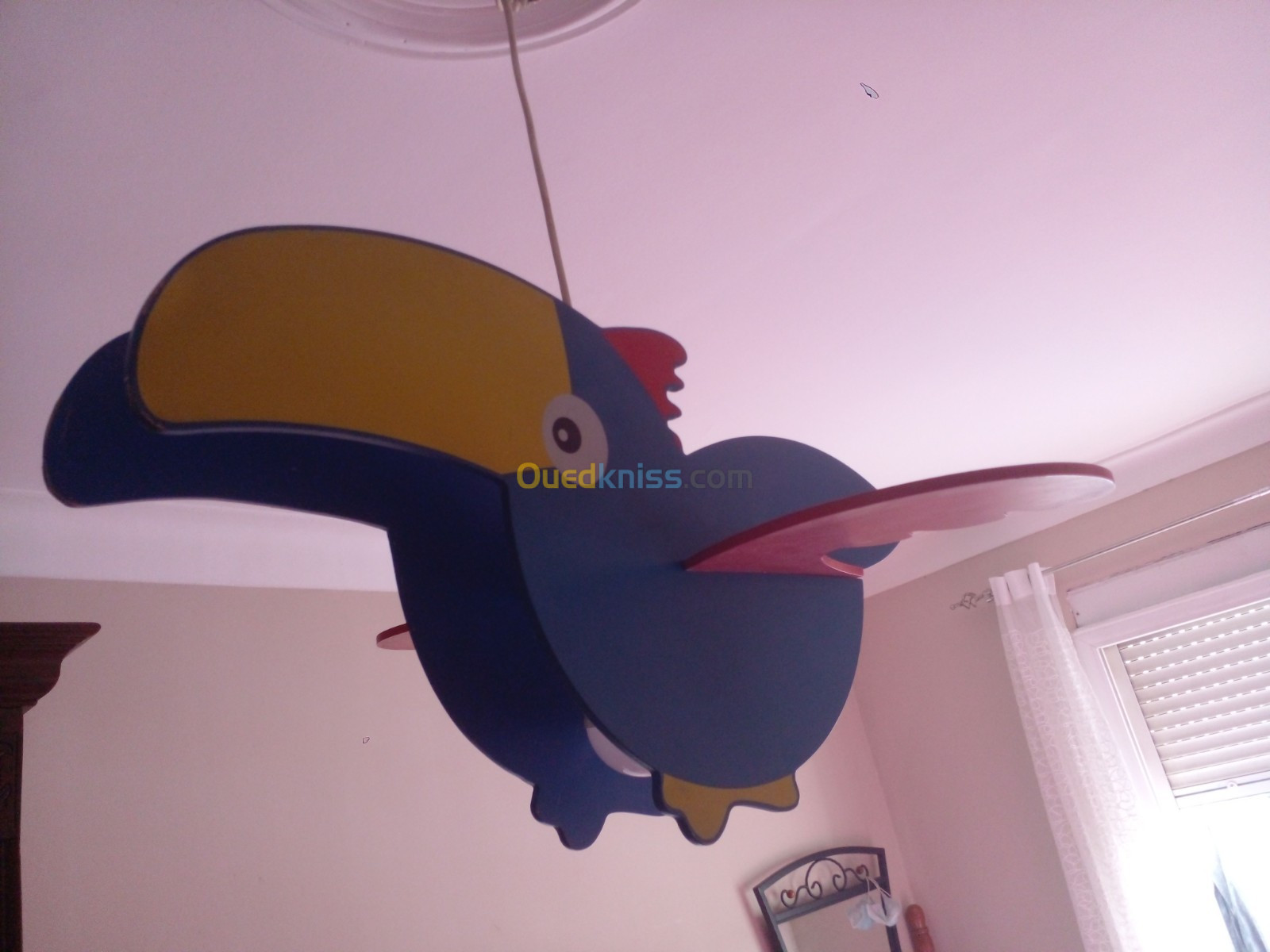 Lustre chambre enfant TOUCAN