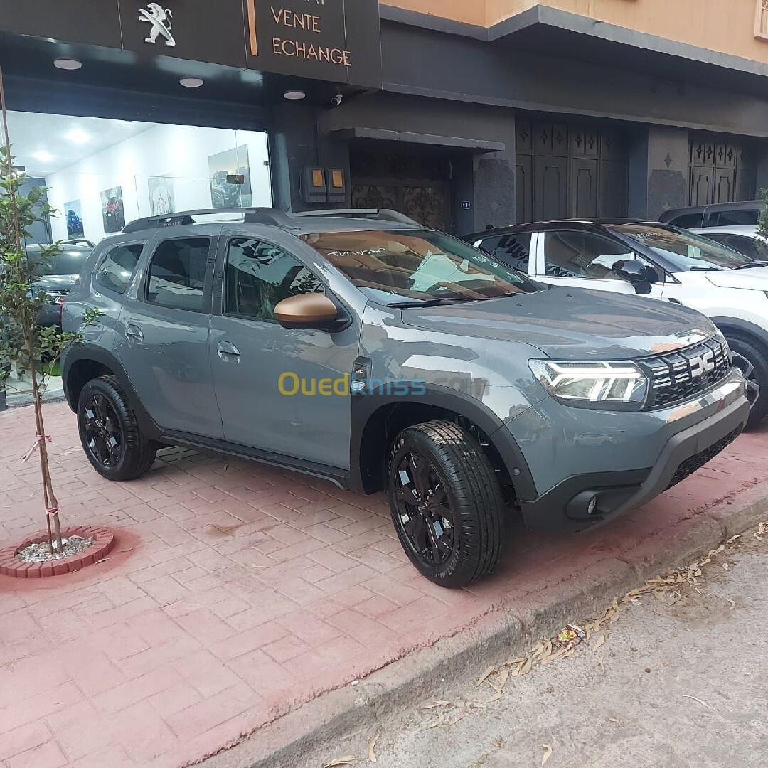 Dacia Duster gold 2024 Gold