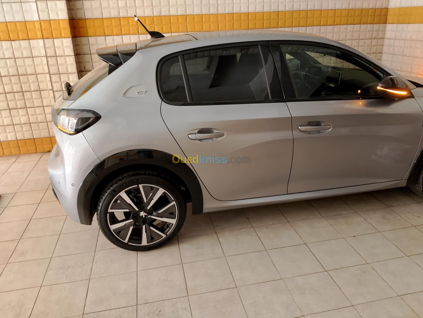 Peugeot 208 2024 Gt+