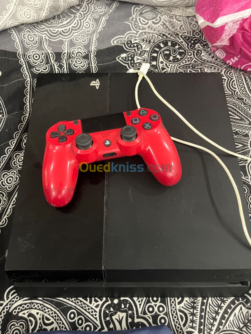 Ps4 Mchi maflachi etat 9/10 m3ah mannete original soma hbal 