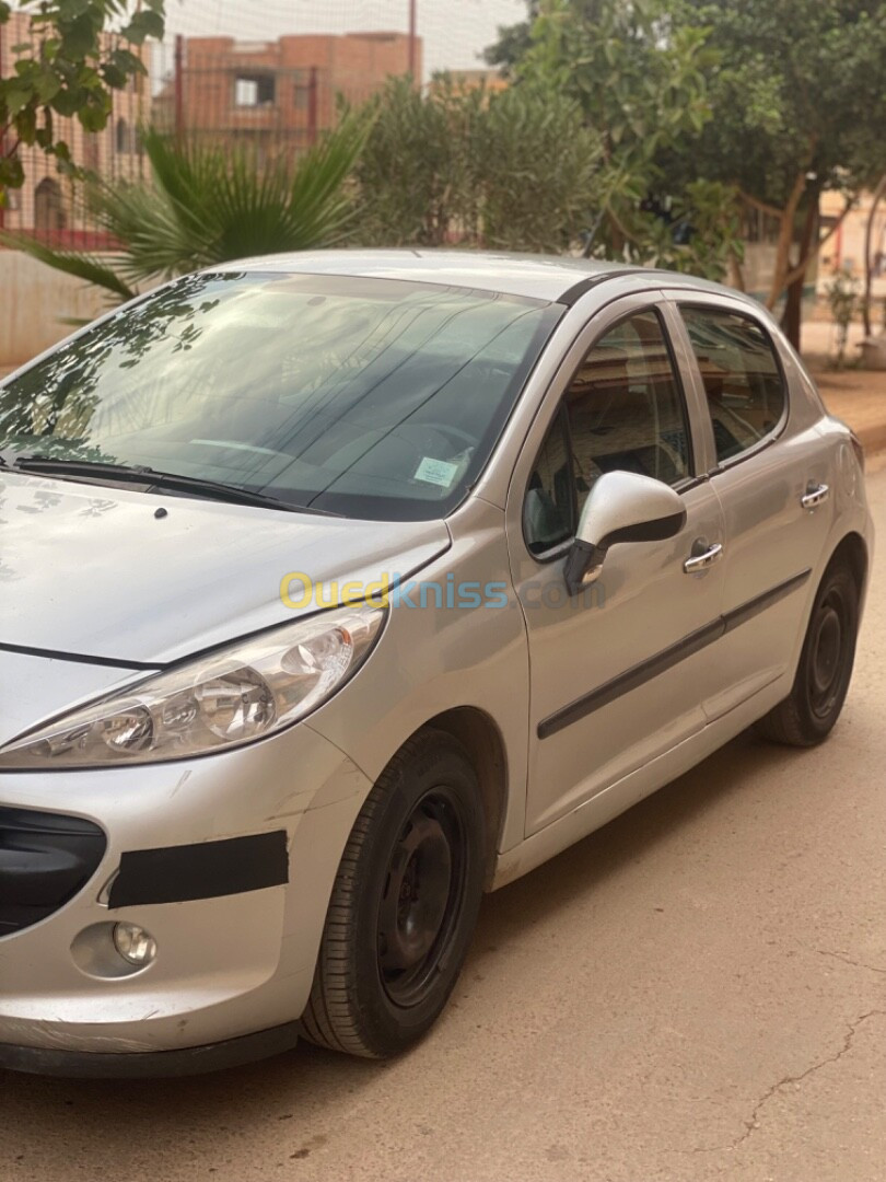 Peugeot 207 2008 Trendy