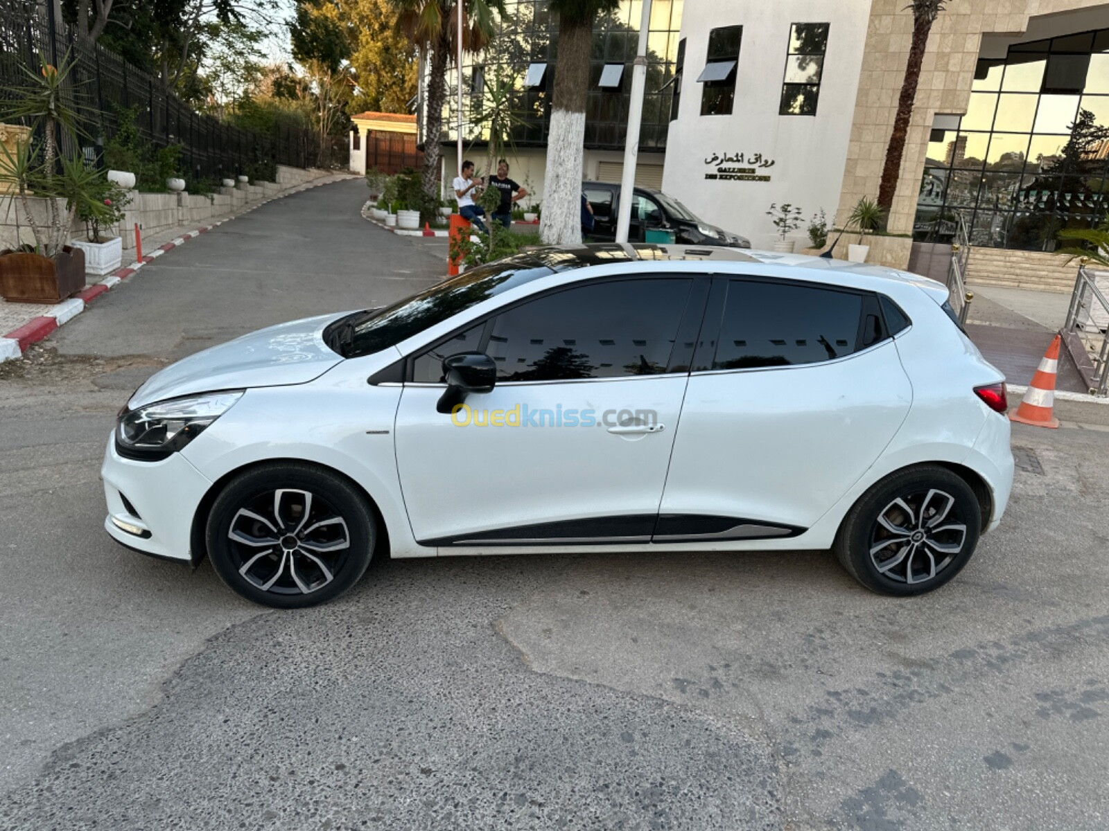 Renault Clio 4 2019 Limited 2