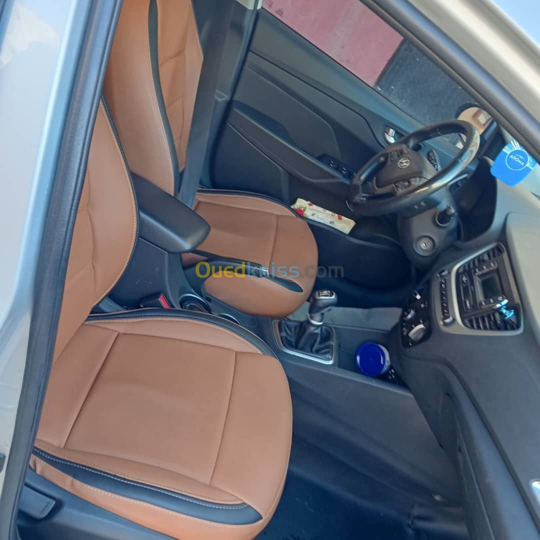 Hyundai Accent RB  4 portes 2018 