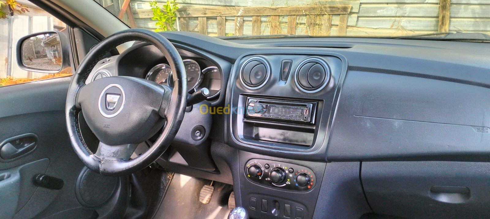 Dacia Logan 2015 Access