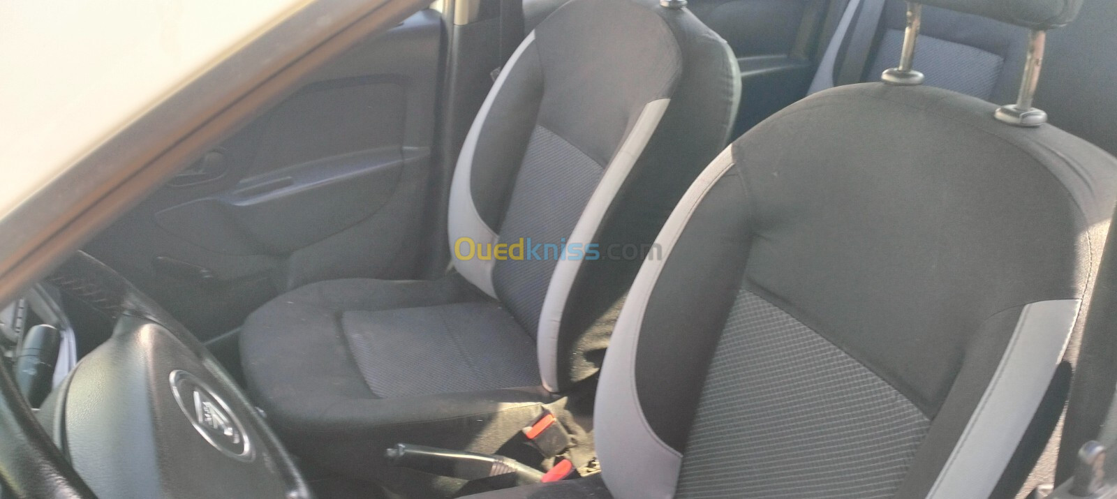 Dacia Logan 2015 Access