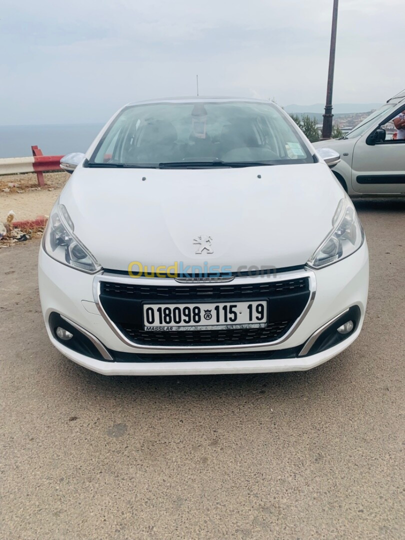 Peugeot 208 2015 Access Facelift