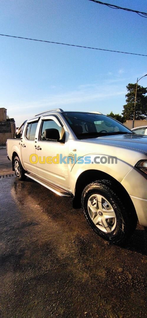 Nissan Navara 2013 Elegance 4x2