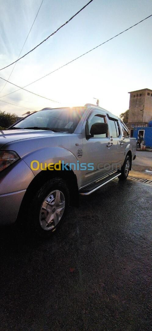 Nissan Navara 2013 Elegance 4x2