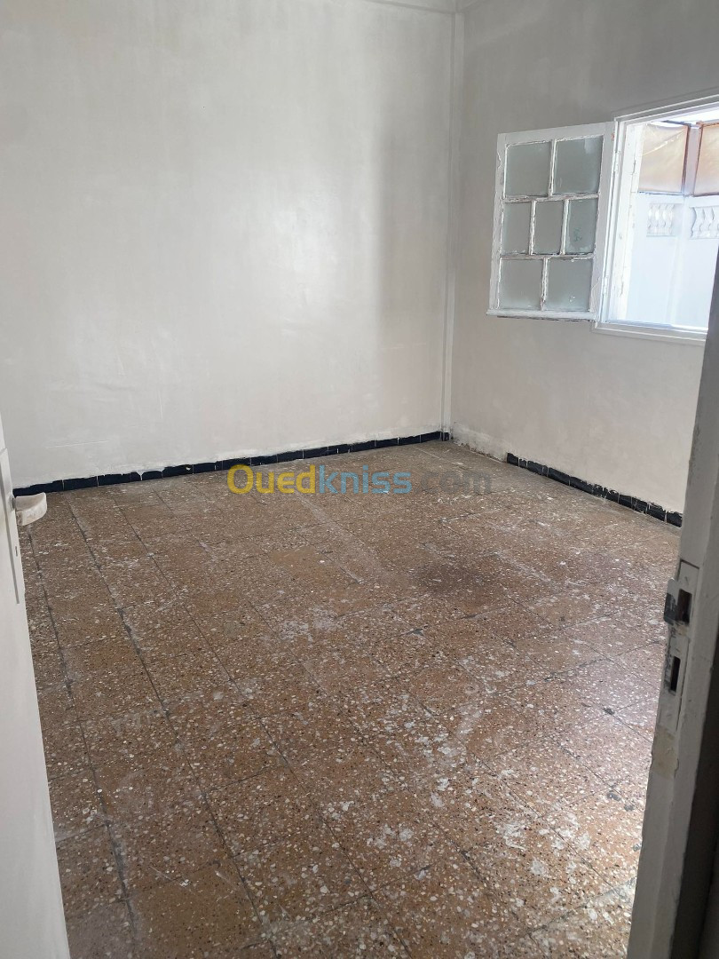 Vente Appartement F3 Oum El Bouaghi Ain beida