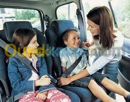 chauffeur FEMME + accompagnatrice des enfants 