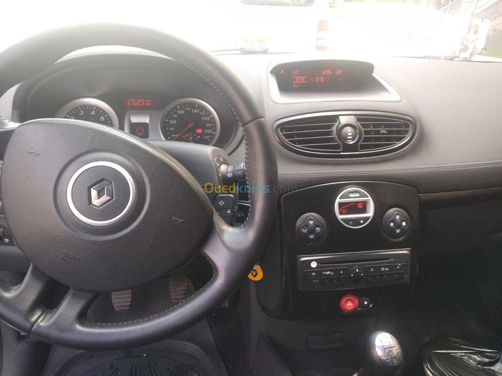 Renault Clio 3 2012 TOUT