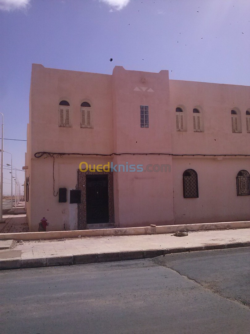 Echange Appartement F03 Ghardaia Zelfana