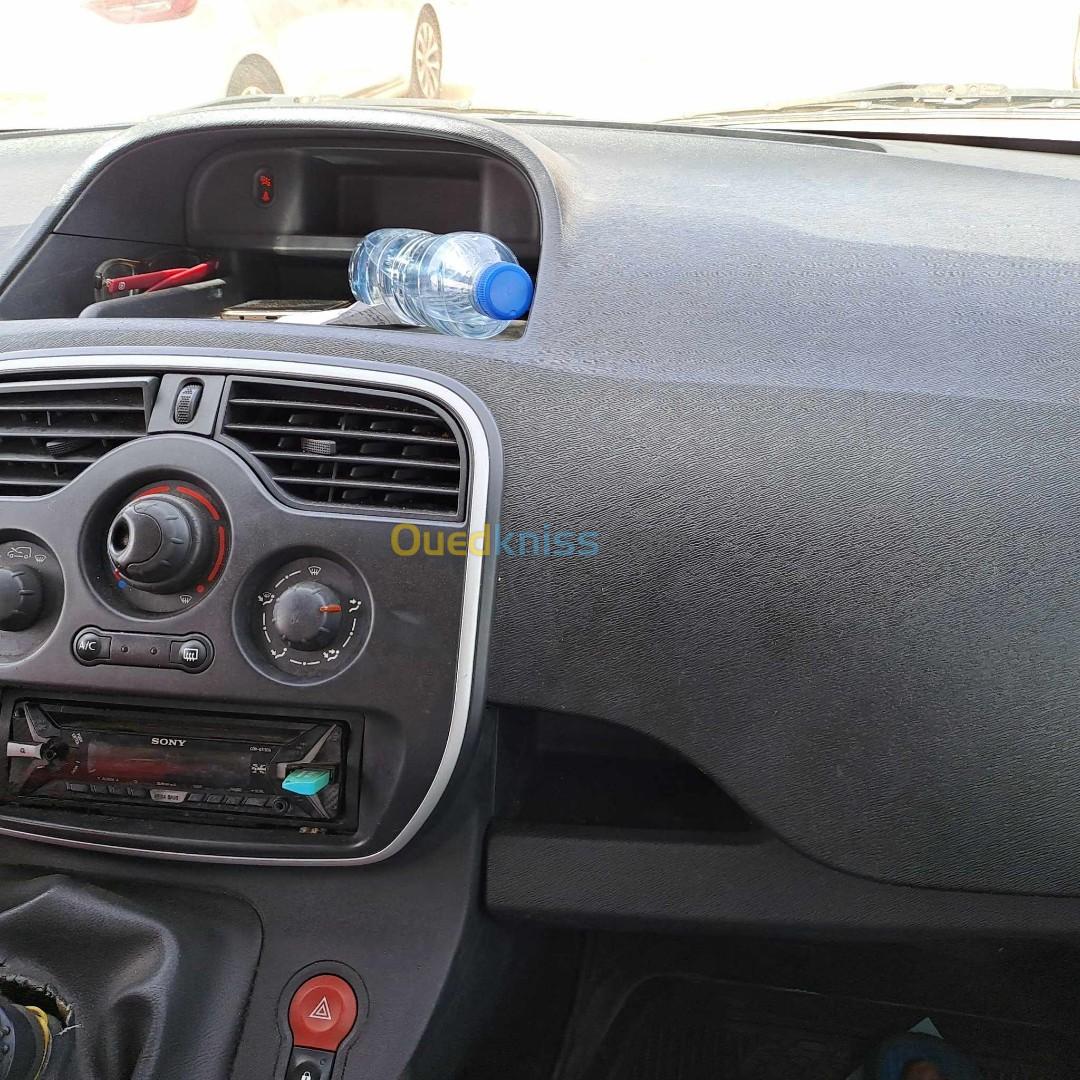 Renault Kangoo 2015 commerciel