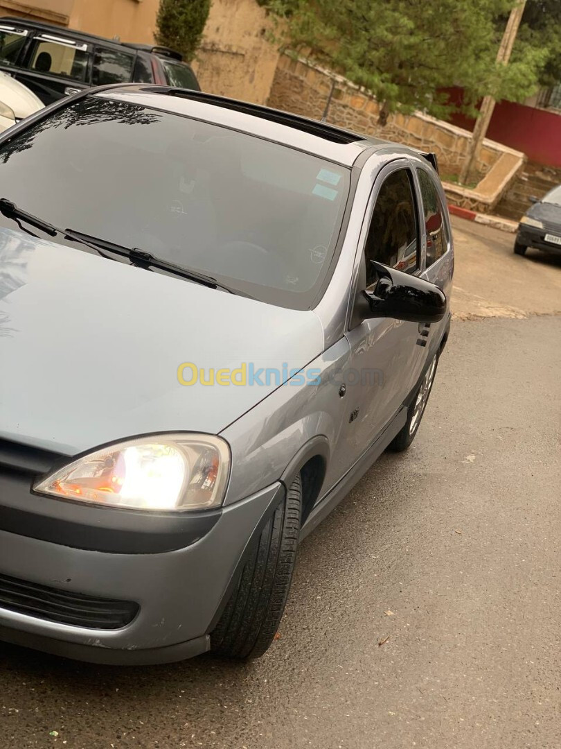 Opel Corsa 2003 Njoy