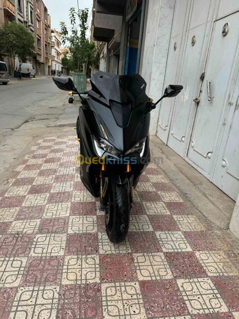 Yamaha Tmax 560 2021