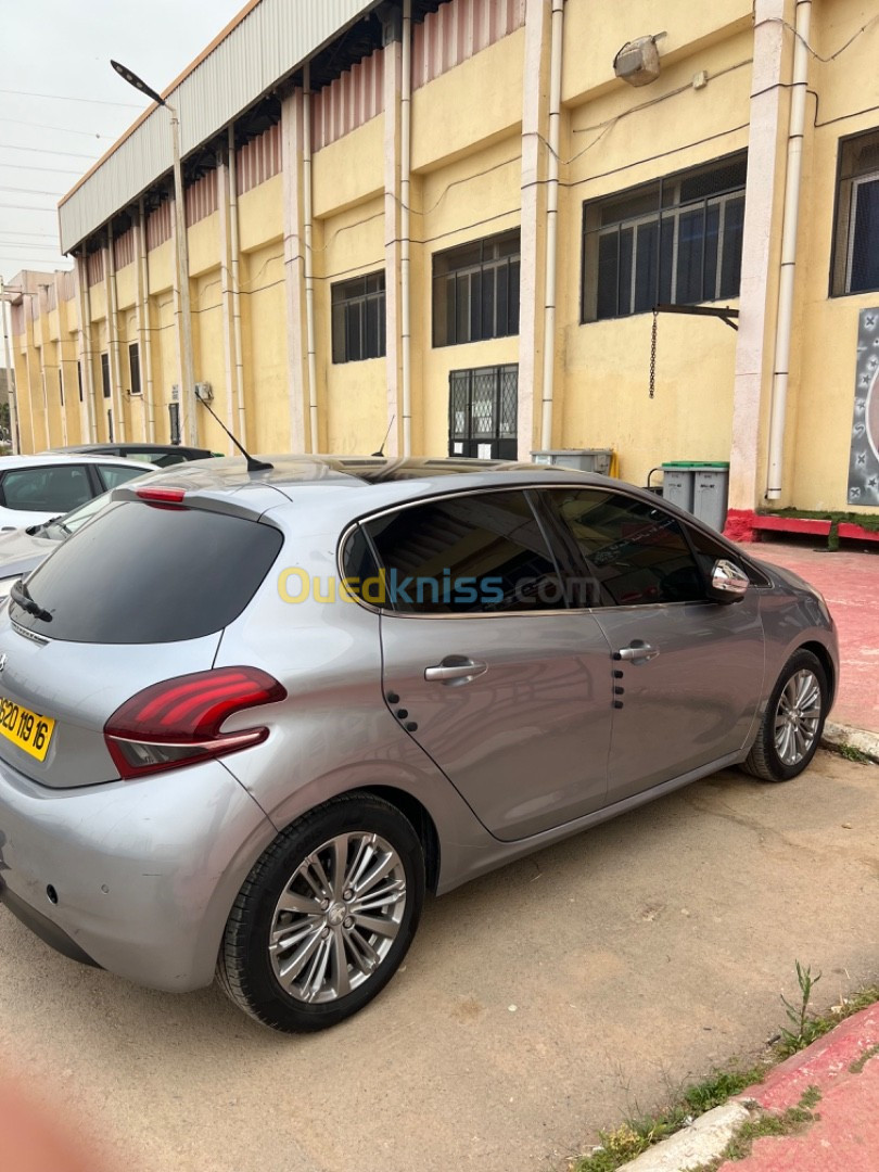 Peugeot 208 2019 Tech Vision