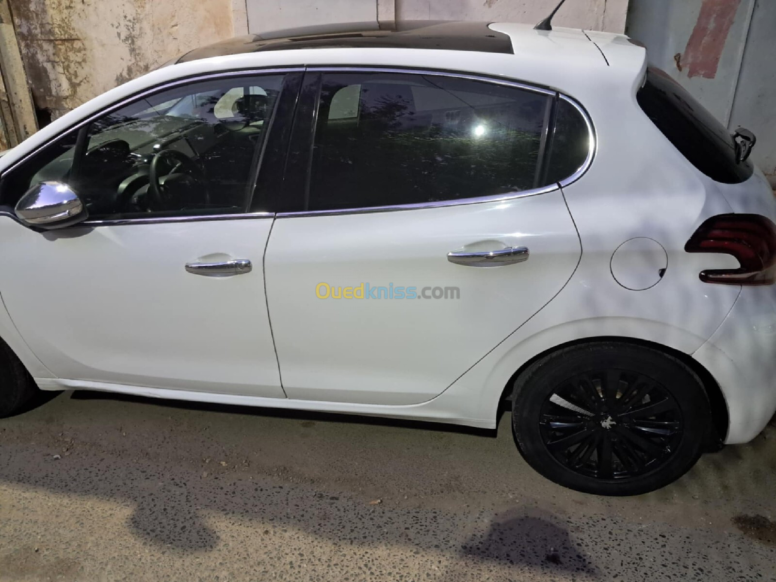 Peugeot 208 2018 Allure Facelift