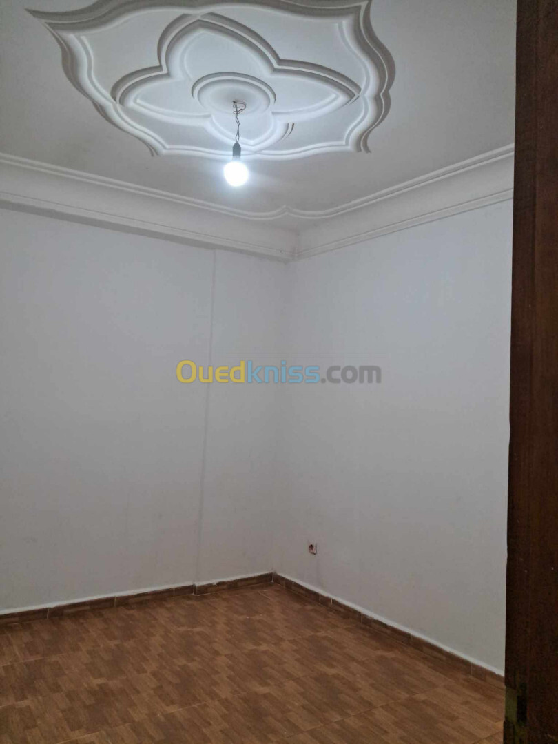 Location Appartement F2 Alger Bouzareah