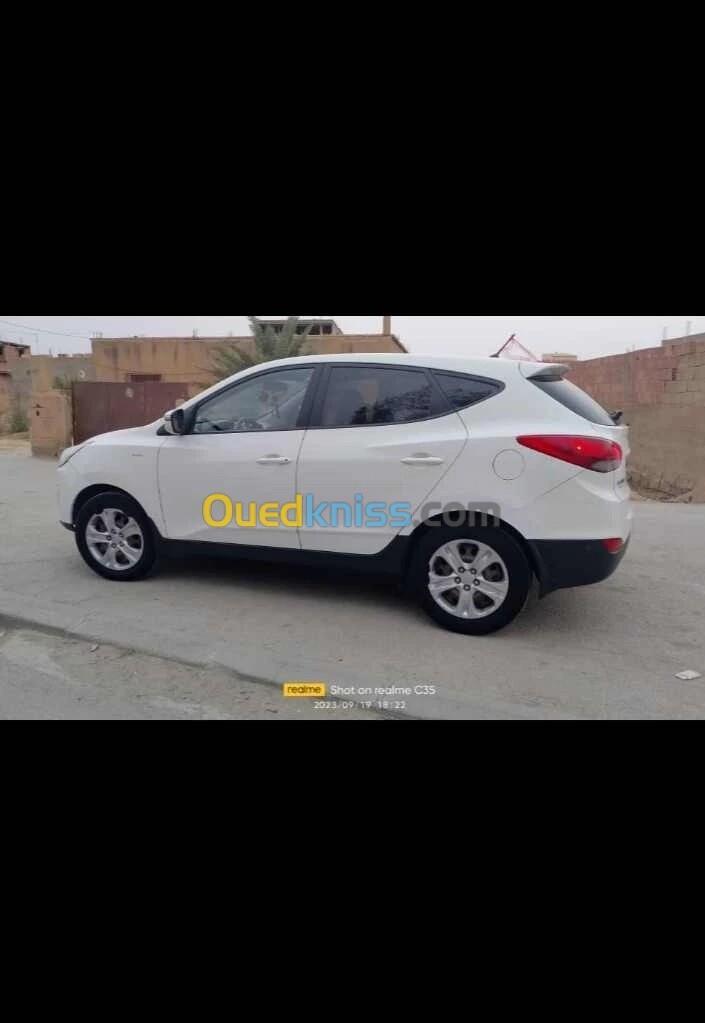 Hyundai Tucson 2012 Style