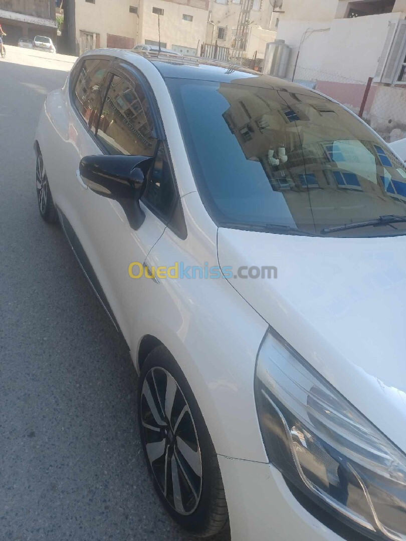 Renault Clio 4 2014 Seventeen