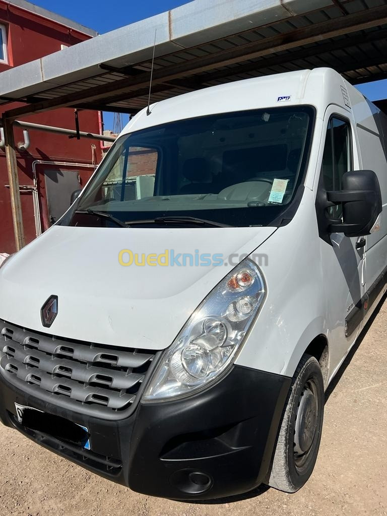 Renault Master chassis long 2012