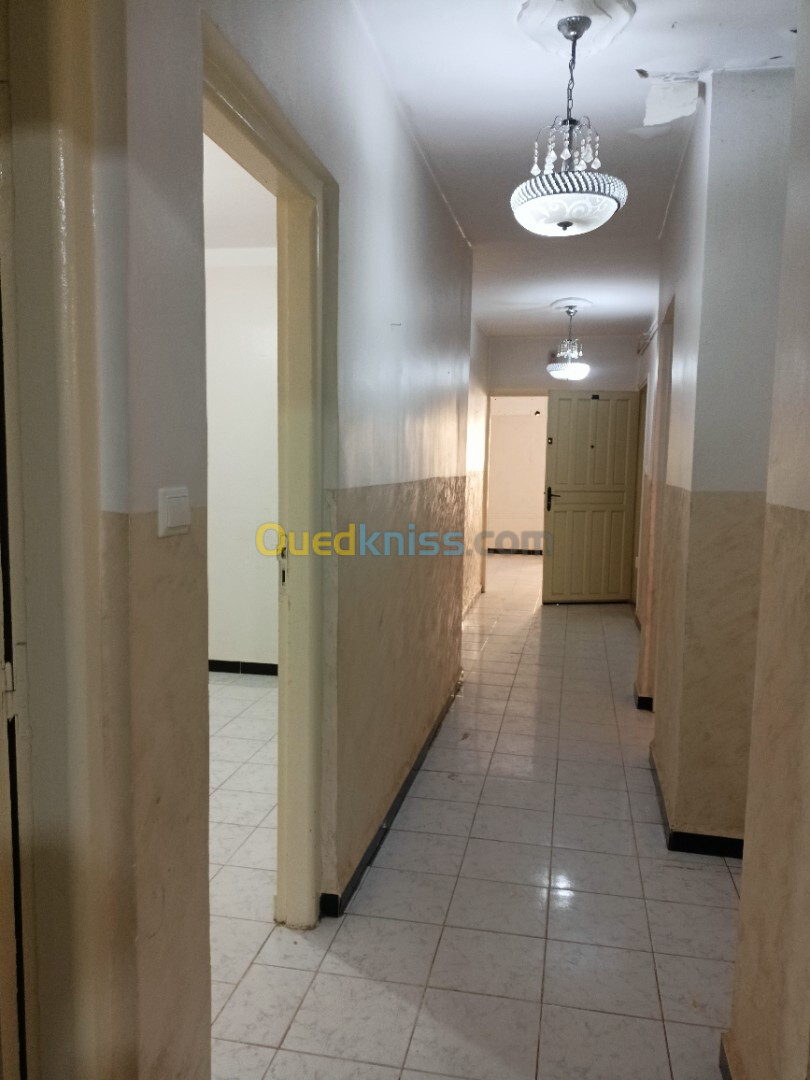 Location Appartement F4 Alger Mohammadia