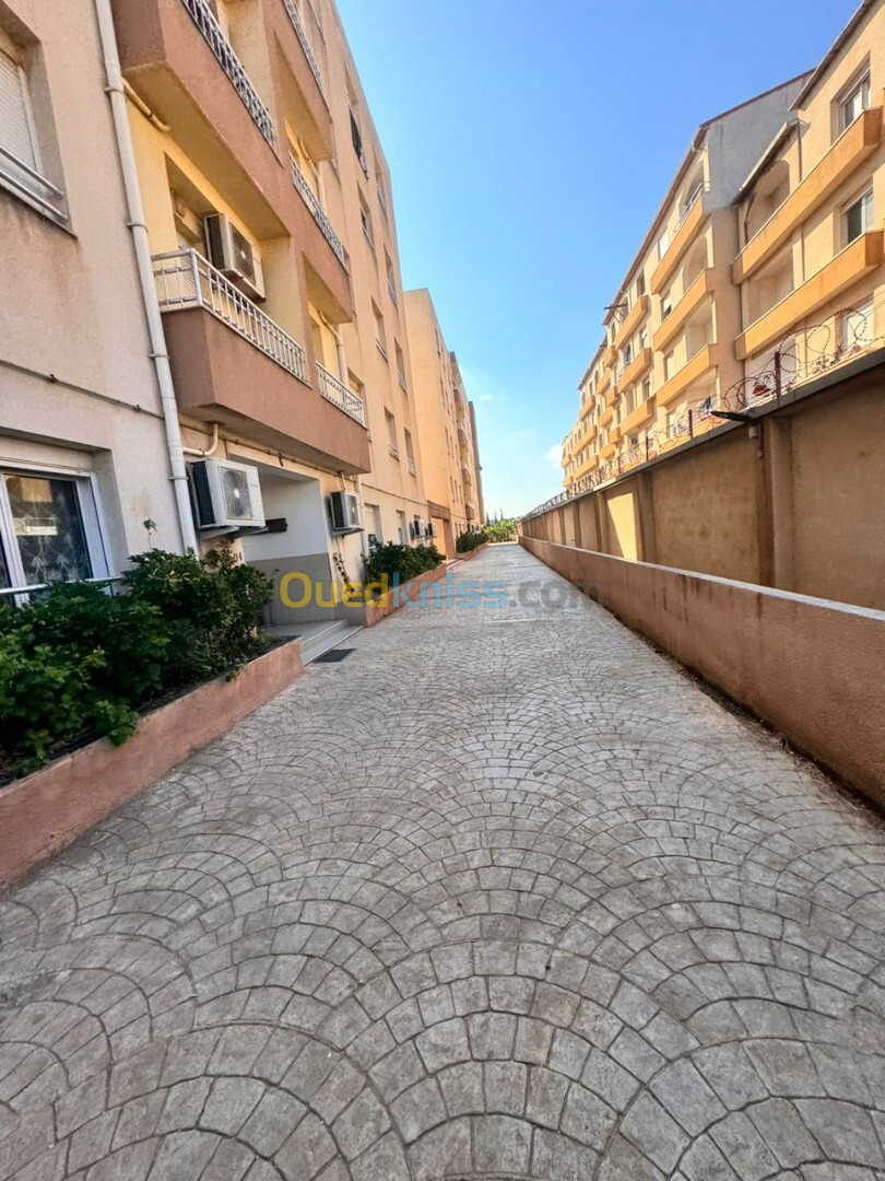 Vente Appartement F3 Alger Bordj el bahri