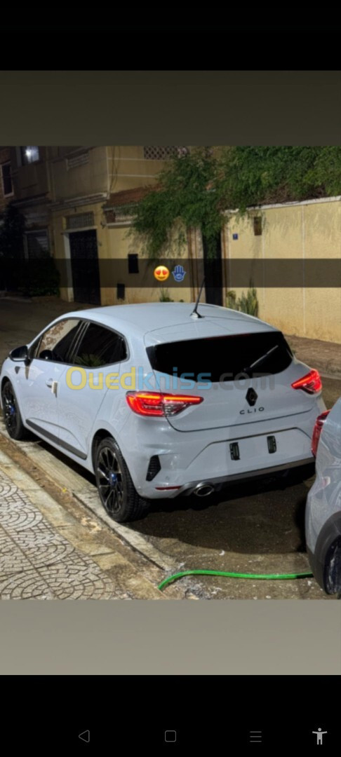 Renault Clio 2024 