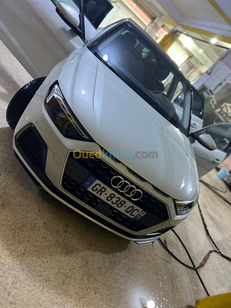 Audi A1 2023 