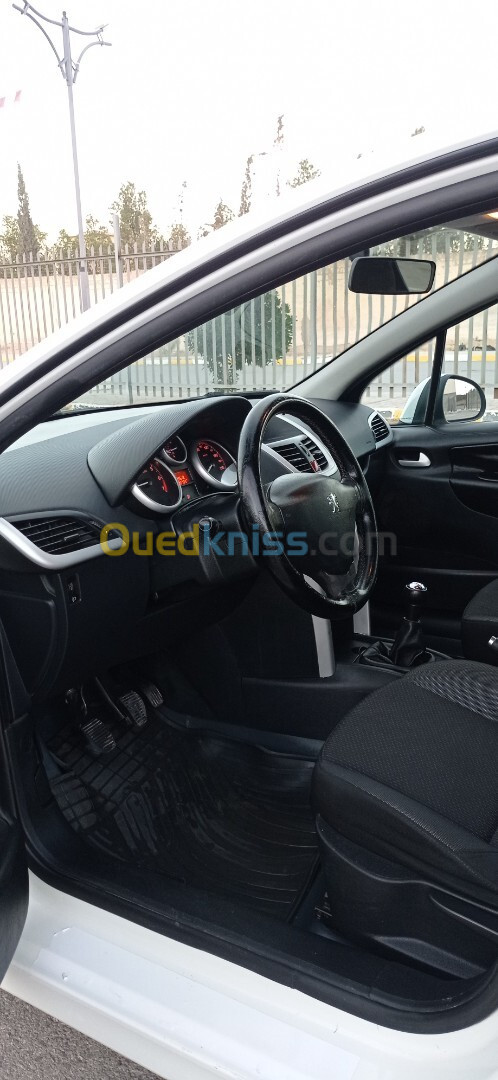 Peugeot 207 plus 2013 207 plus