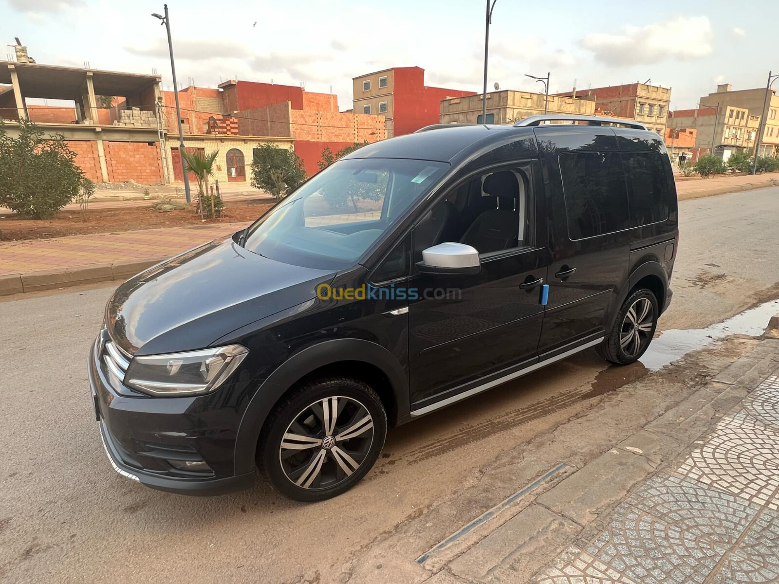 Volkswagen Caddy 2017 All track