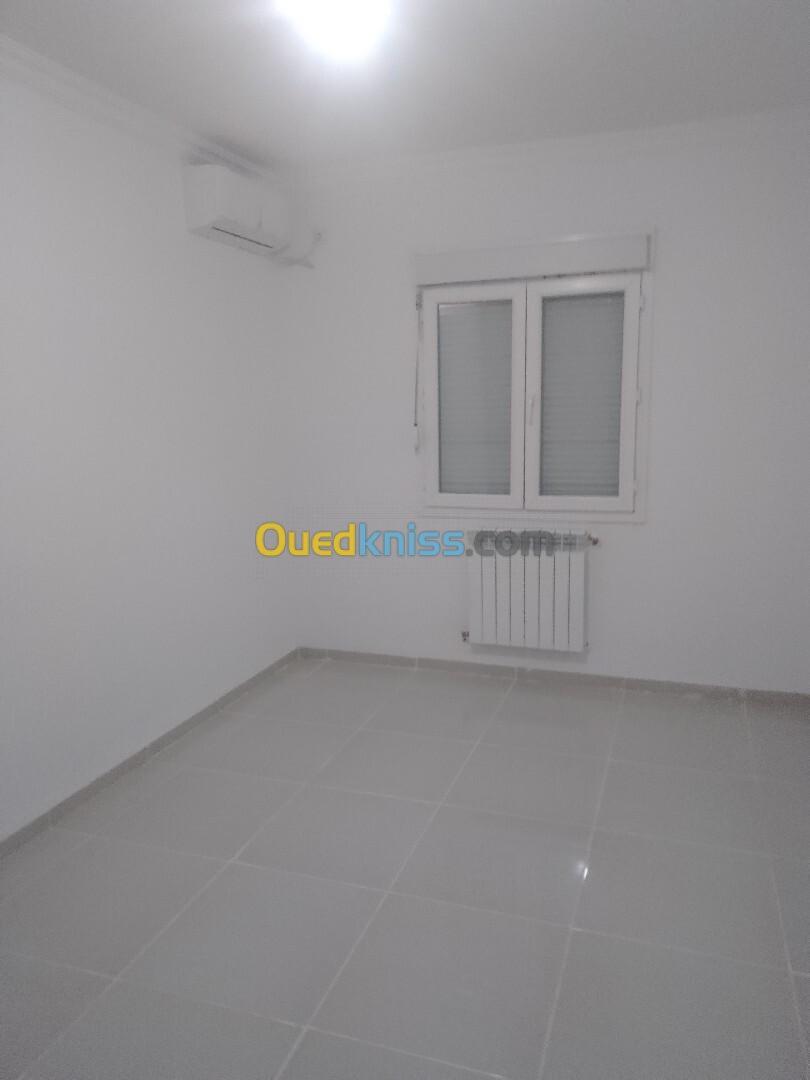 Location Appartement F4 Tipaza Bou ismail