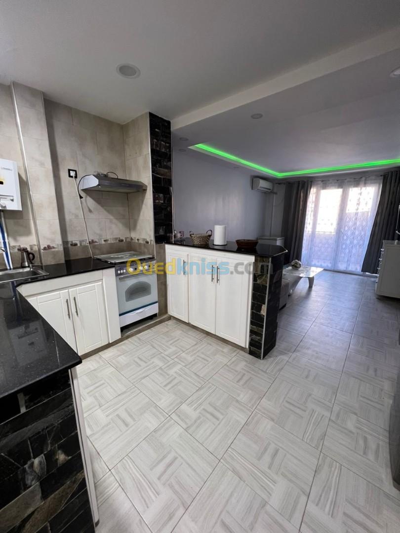 Location vacances Appartement F2 Tizi Ouzou Azeffoun