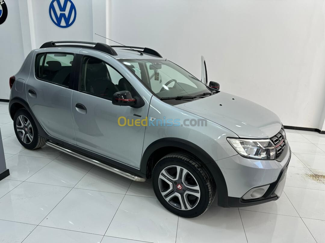 Dacia Sandero 2019 Tech road