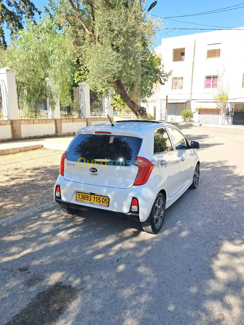 Kia Picanto 2015 Robot