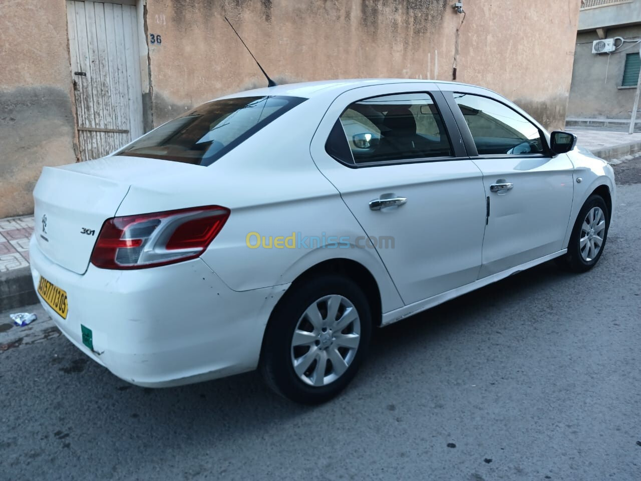 Peugeot 301 2013 Access