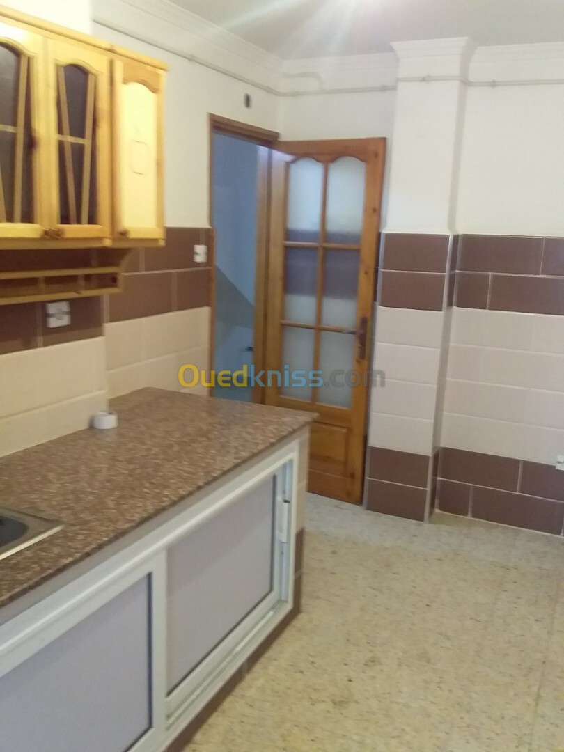 Location Appartement F2 Alger Douera