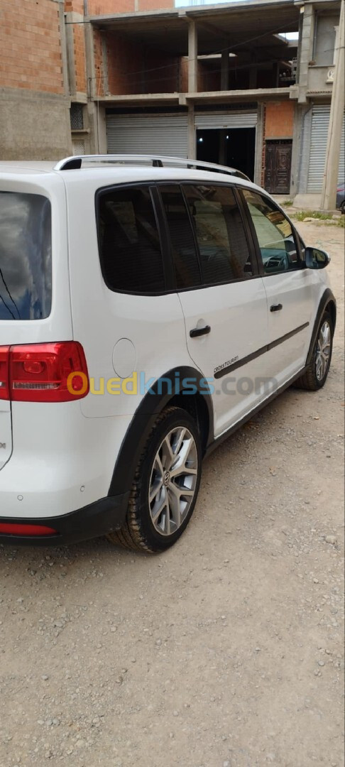 Volkswagen Touran 2016 Touran