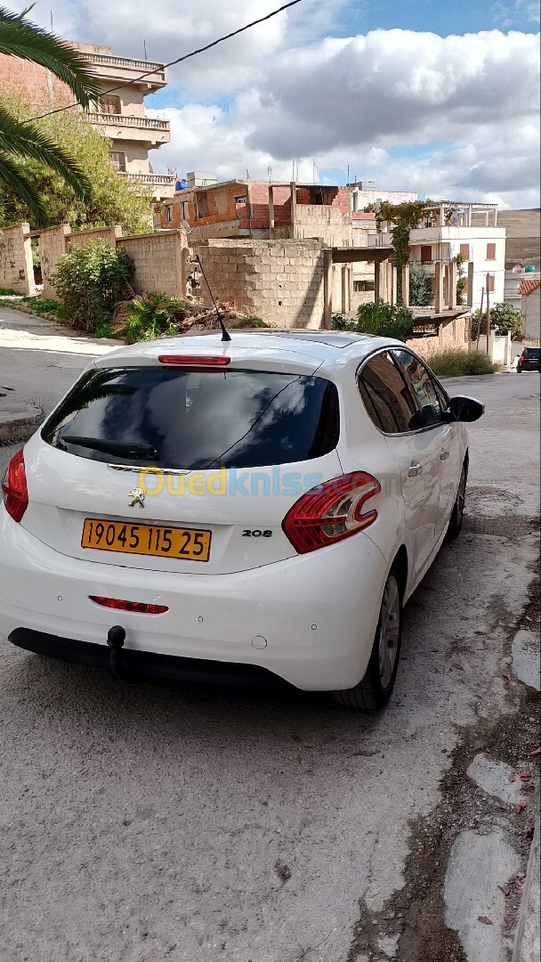 Peugeot 208 2015 