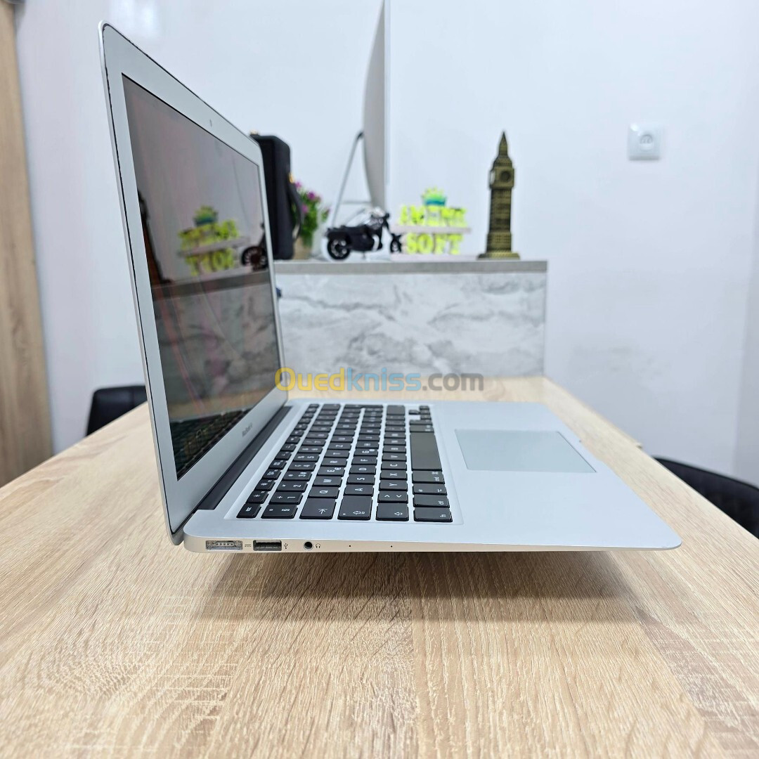 MacBook Air (2015) 13.3 8GB/128Gb 