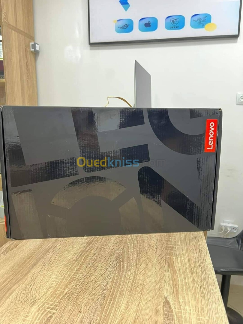 LENOVO LEGION PRO 7 GEN 9 i9 14900HX & RTX 4090 32GB RAM / 2TB SSD