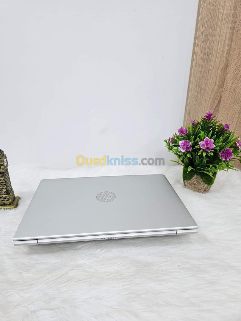 HP PROBOOK 14"  i5 1135G7  8GB /256GB