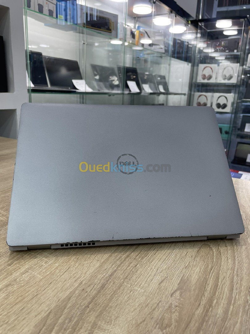 Dell latitude 5310 i7 10eme 8gb 512ssd Intel UHD graphics