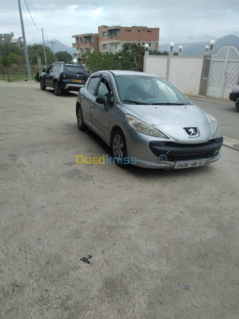 Peugeot 207 2008 207