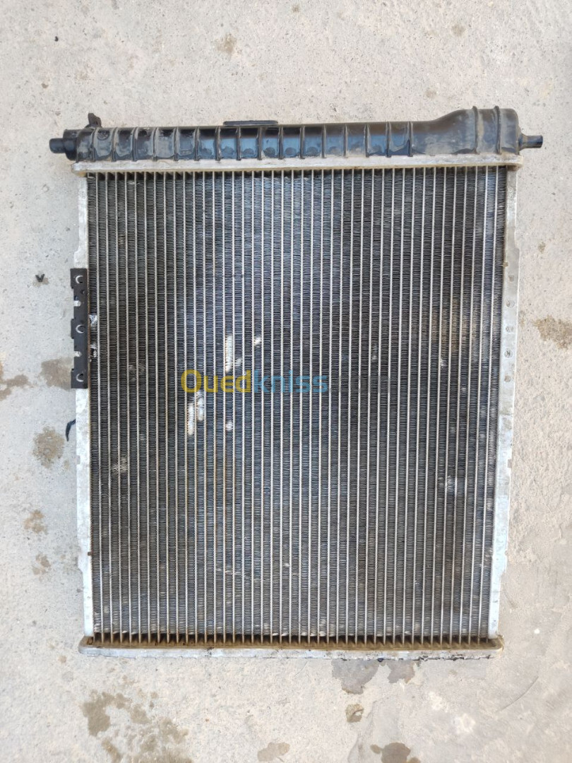 radiateur aveo Chevrolet petit model