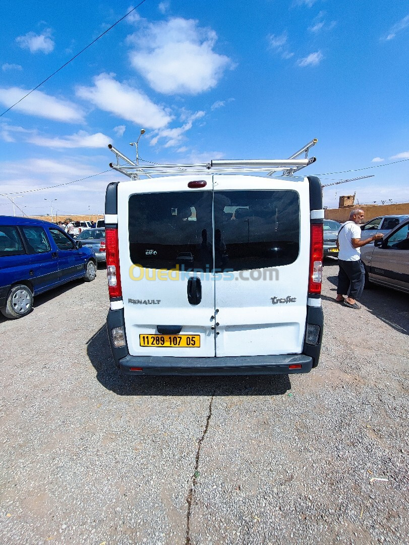 Renault Trafic 2007 9 places