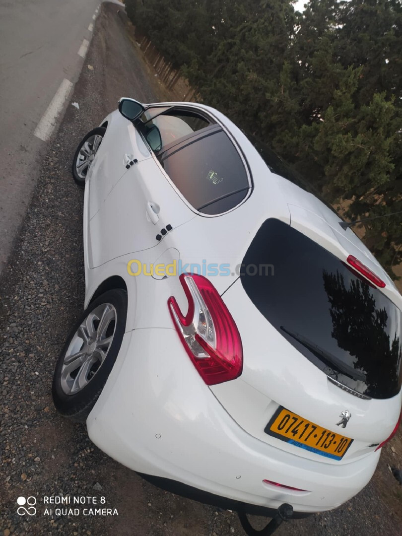 Peugeot 208 2013 208