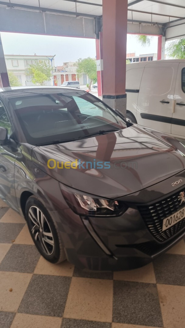 Peugeot 208 2022 Allure