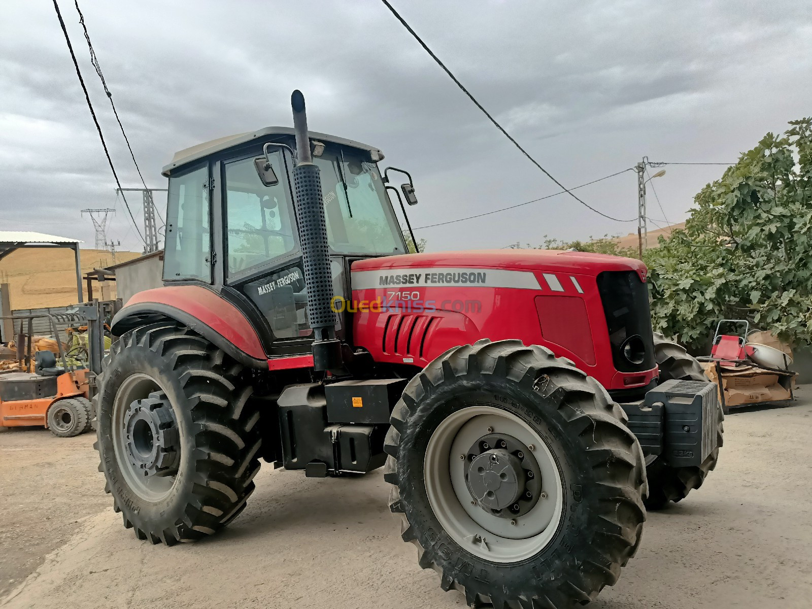 Massey ferguson 7150 2013